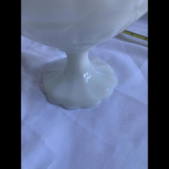 Cleveland Napco 1185 candy dish Milk Glass - Picture 15 of 15